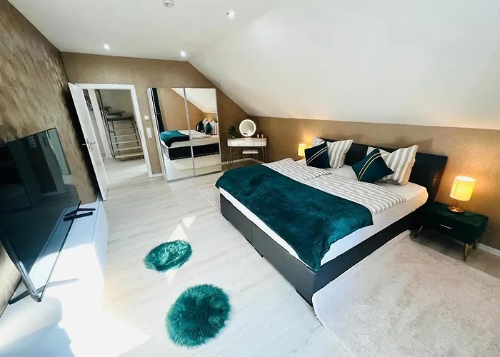 Spacious In Quiet Surroundings